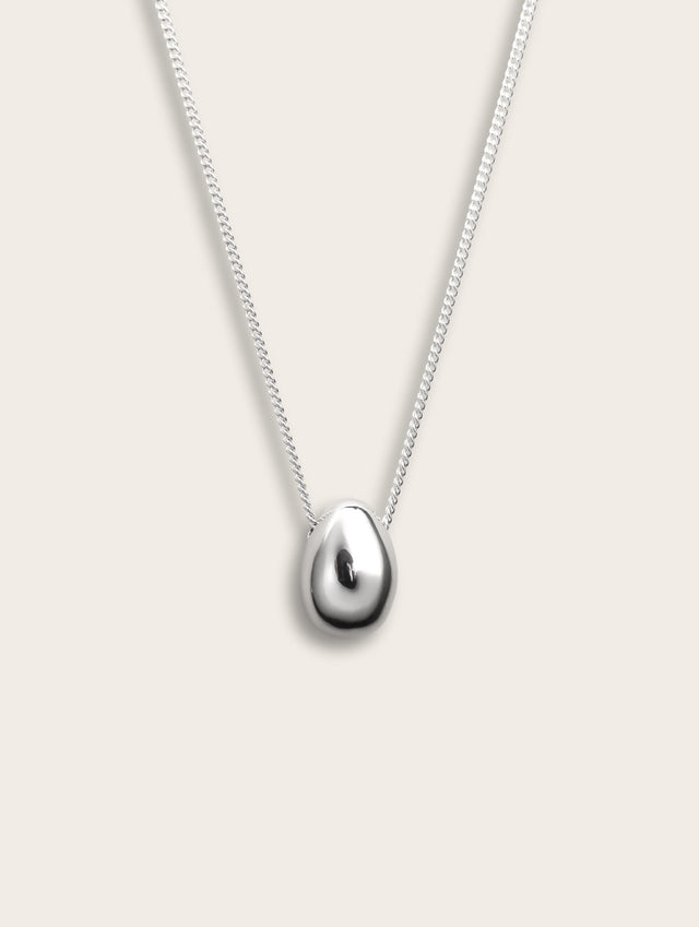 Silver Egg Pendant Medium, Silverhalsband