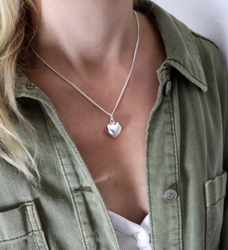 Chunky Heart Necklace, silver