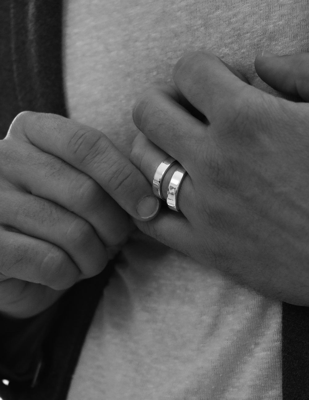 Popular Wedding Ring Widths Shown on the Finger
